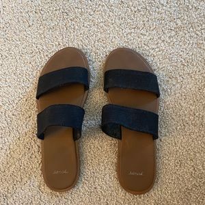 Black Sanuk Sandals